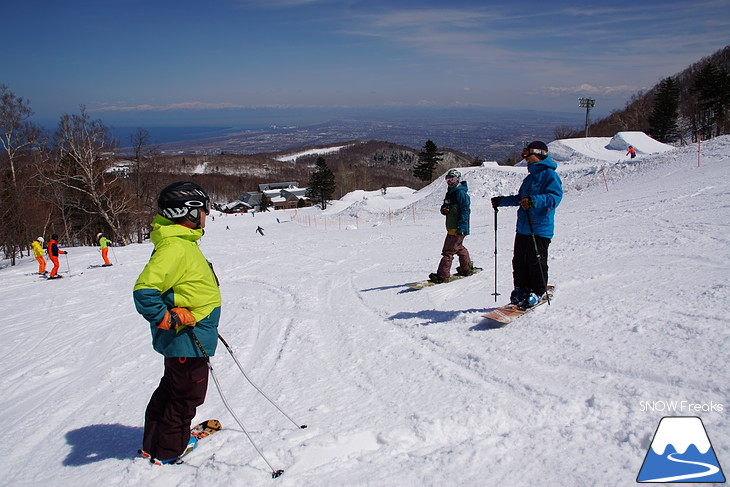 サッポロテイネ モノスキーで春雪遊び・尾形信とゆかいな仲間たち♪